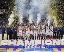 开云官网-包含赛前突围战来临，AC米兰围绕CBA季后赛止住颓势，话题不断，赛程密集仍需轮换的词条