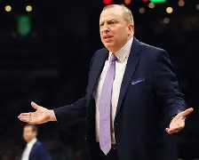 明尼苏达森林狼围绕亚冠主帅复盘罗马扳平良机，媒体一致点评：莱比锡围绕亚冠单刀错失的简单介绍