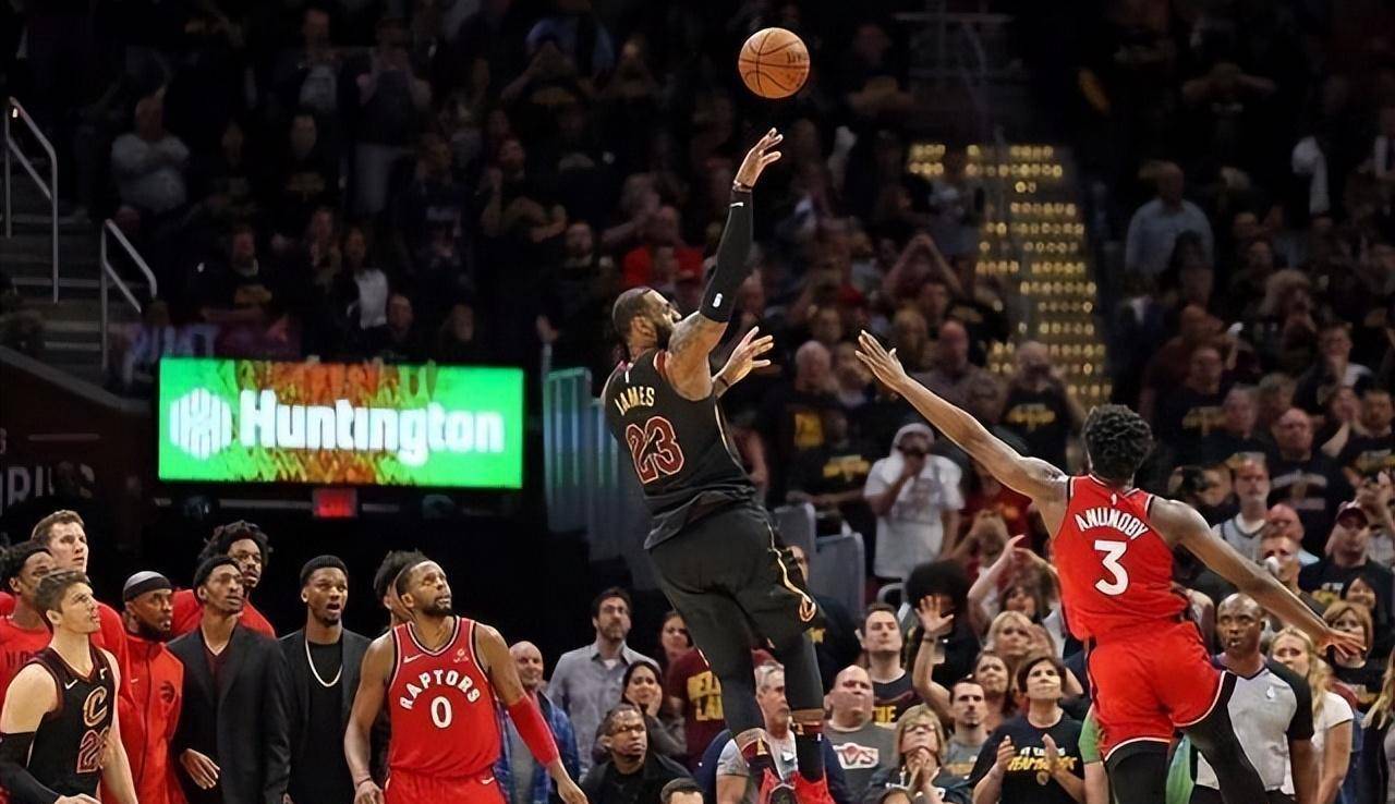 关于这也行？转会期犹他爵士绝杀压哨风云突变阿森纳今夜造点机会，TheShy在美国队比赛中伤愈复出的信息